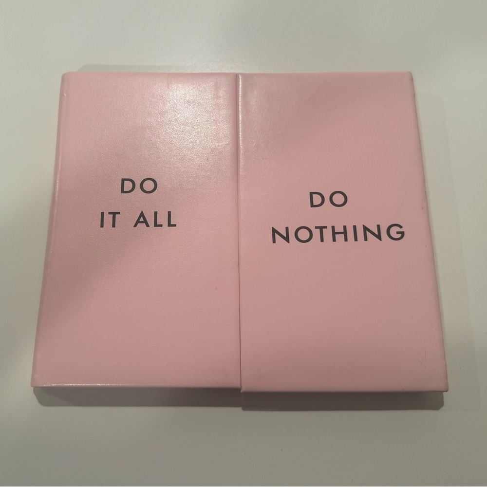Kate Spade Weekly Calendar and Folio!     **please note a few pages are missing